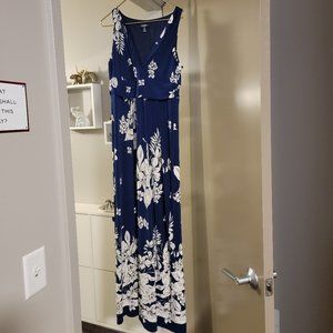Navy Floral Print V Neck Maxi Dress